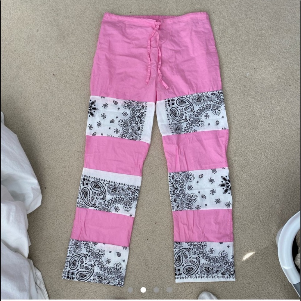 Pink and white panel bandana pants